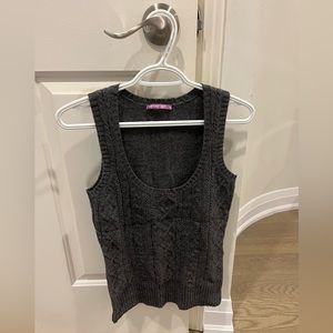 Vest. Small size. Grey.